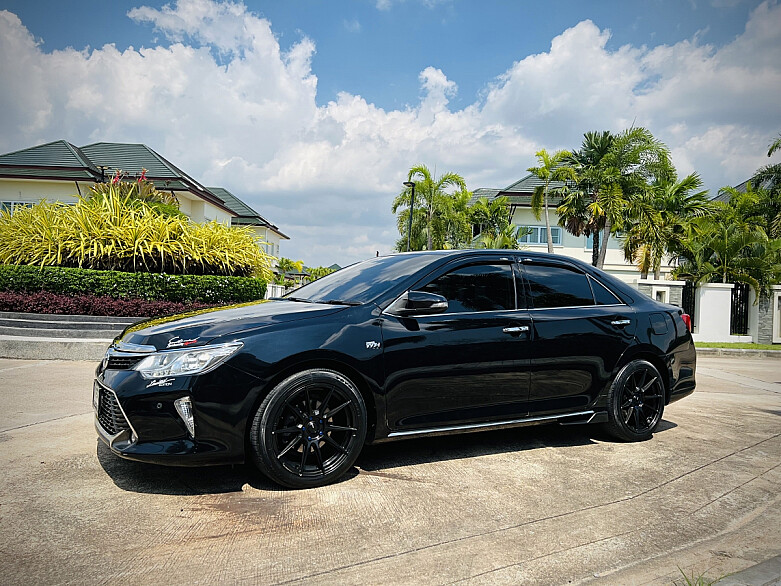 toyota-camry-6112