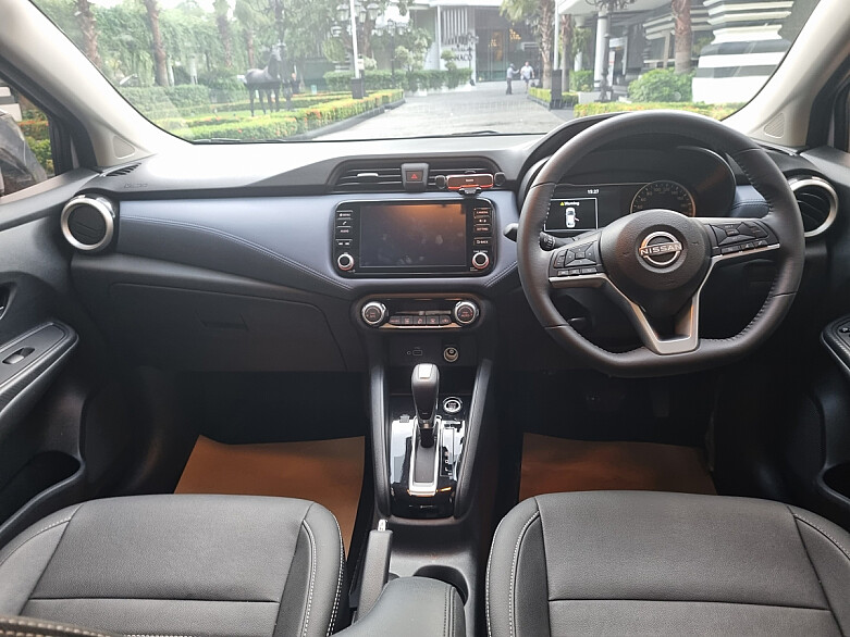 nissan-almera-7626